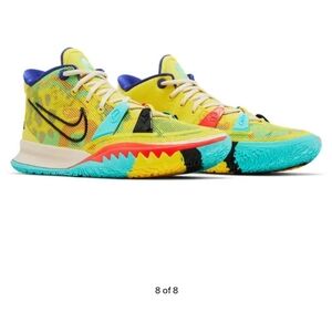 Nike Women's Nike Kyrie 7 EP '1 World 1 People Sneakers - Size 7.5